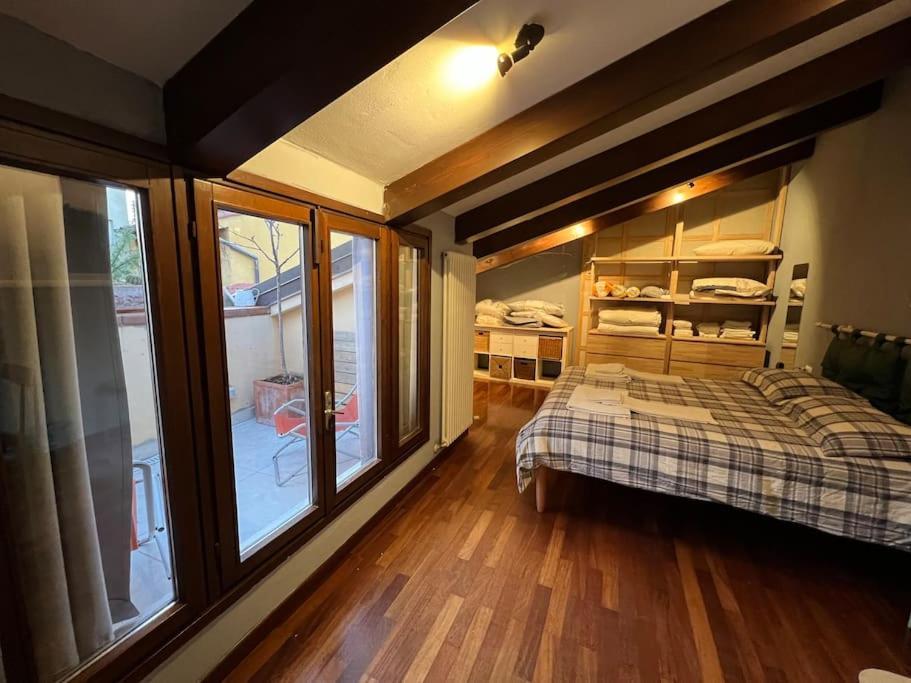 Margherita Apartment W/ Terrace Bolonia Zewnętrze zdjęcie